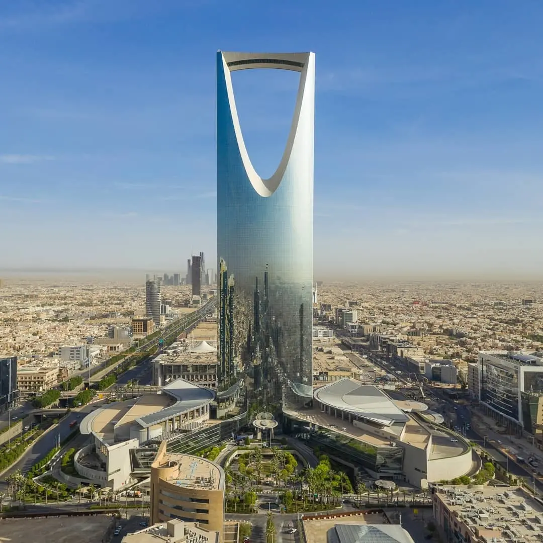 خدمات التجنيس و تصاريح الزواج