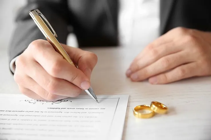 حل مشكلة الأوراق الناقصة للزواج من مقيمة